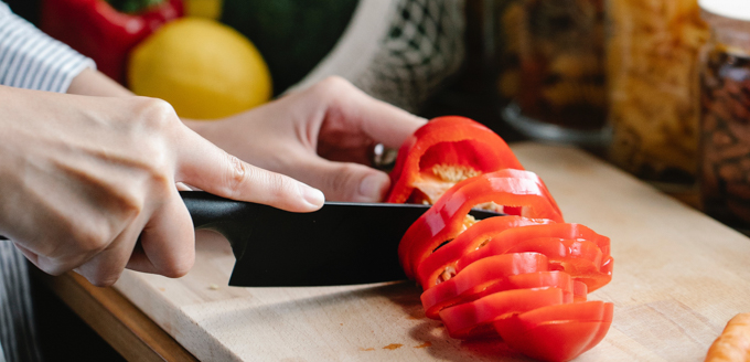The Henckels Everedge 14-Piece Knife Block Set