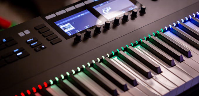 Why You Need a Beginners Electronic Keyboard Piano with Microphone